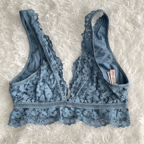 Victoria’s Secret lace bralette - Picture 2 of 5